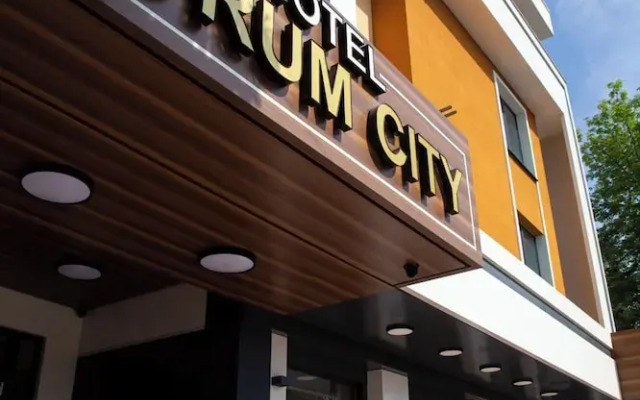 Hotel Forum City