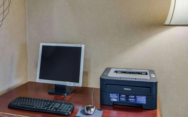 Quality Hotel and Conference Center Bluefield