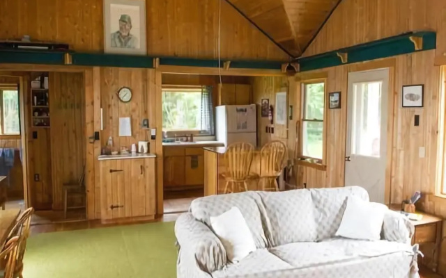 Barnacle on Flye Point - Three Bedroom Home
