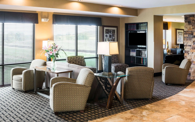Holiday Inn Express Rochester South - Mayo Area by IHG