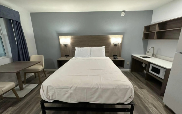 Suburban Studios Newport News – Hampton