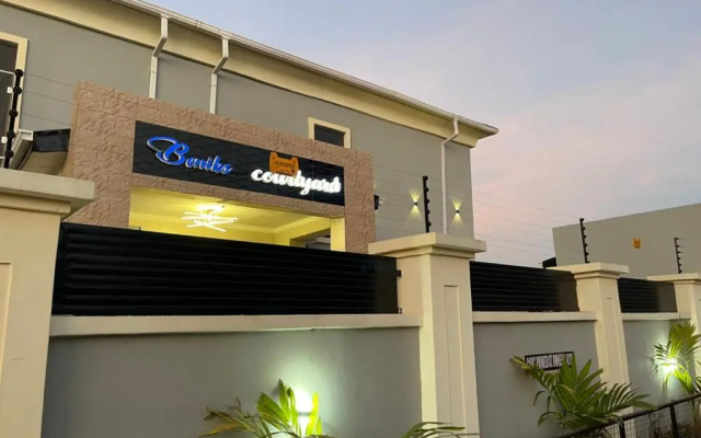 Beniks Courtyard Hotel