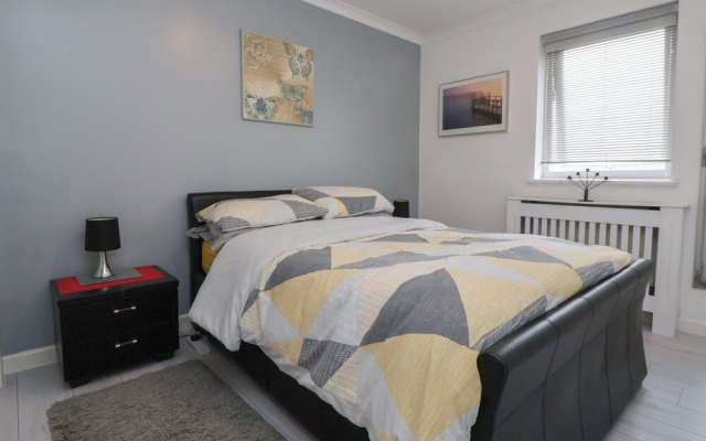 Flat 12
