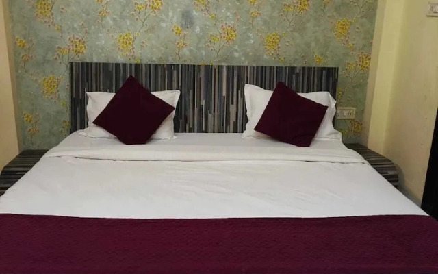 Hotel Moon Light Indore