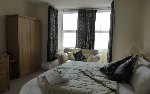 Bailey Ground Lodge