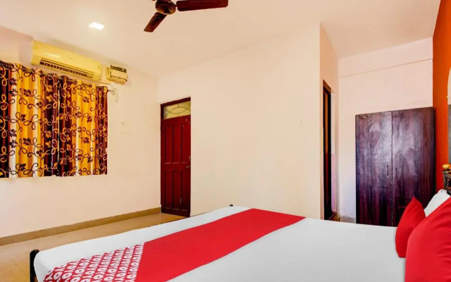 OYO Flagship 80693 New Galaxy Guest House