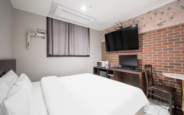 Brown Dot Hotel Pyeongtaek Godeok