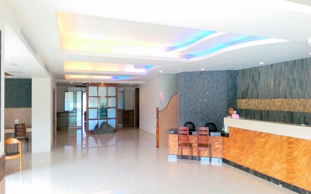 Kenting Star Hall