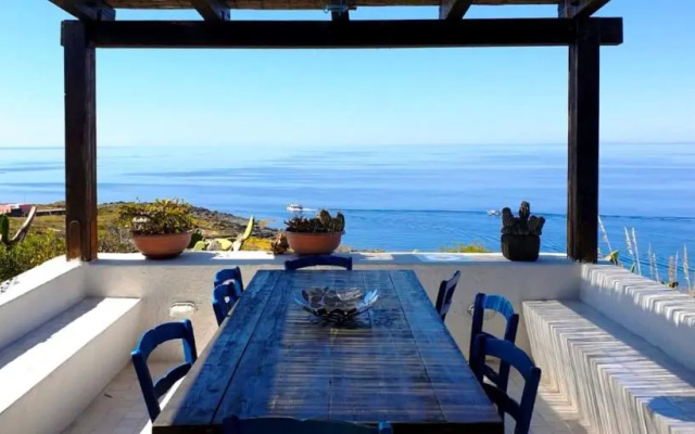 Dammusi A- Mare Pantelleria