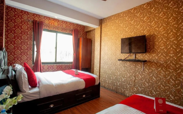 OYO 171 Hotel Fewa Darshan