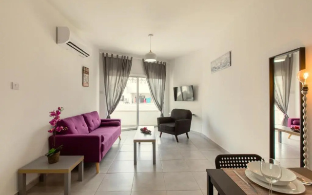 Andriana City Centre Flat