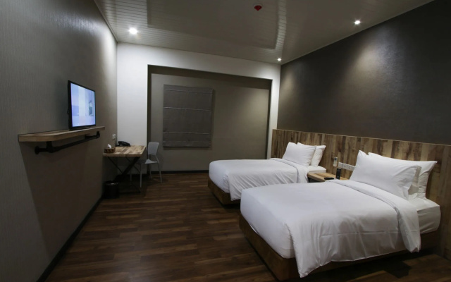 All Nite & Day Palembang - Veteran