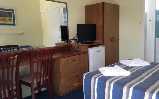 丛林流浪汽车旅馆(Waltzing Matilda Motel)