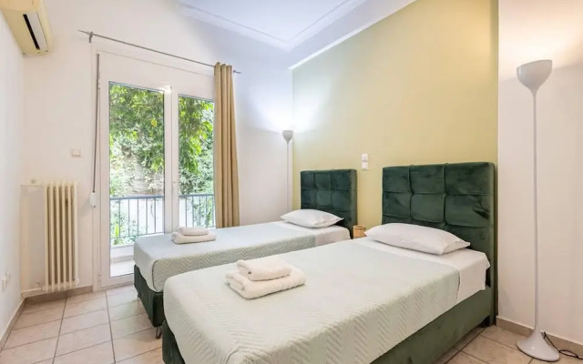 Acropolis Stylish 2BR Apartment - Center of Athens