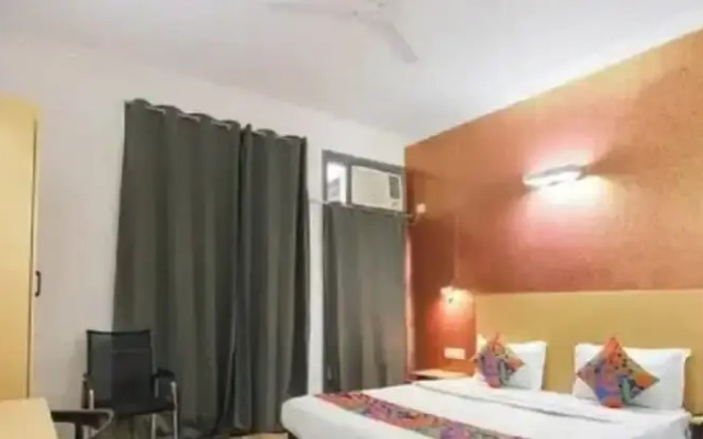 royal spark inn03