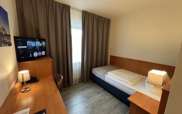 Hotel Niederraeder Hof