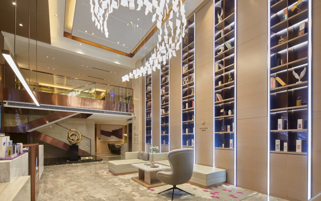 Lavande Hotel Dongguan Tangxia Rainbow Plaza Fengteng Mansion