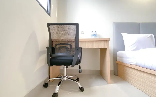 Minimalist And Nice Studio Apartment At Evenciio Margonda