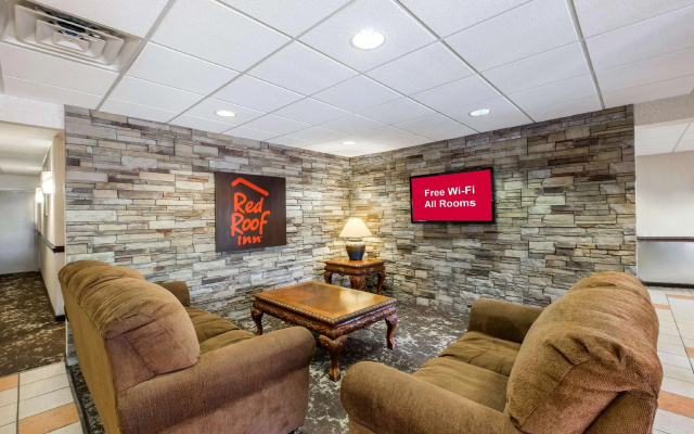 Red Roof Inn Hendersonville