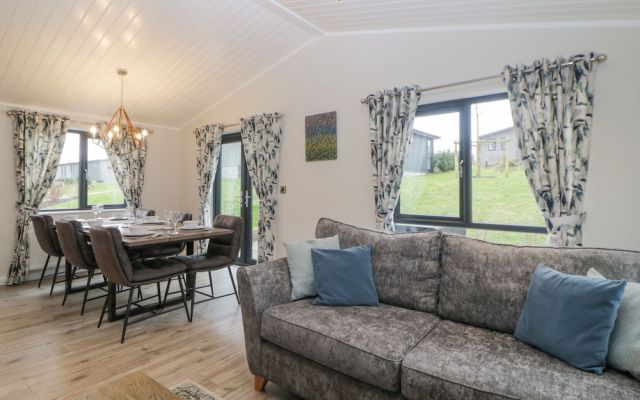 Meadow Lodge