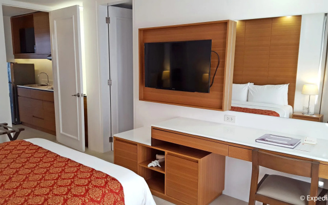 Pontefino Hotel & Residences