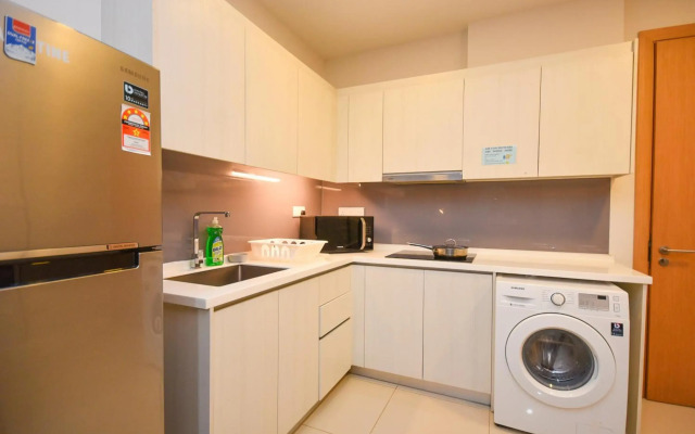 Suasana Residence by Nest Home