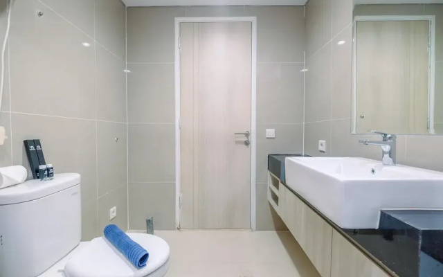 Fully Furnished With Cozy Design Studio Azalea Suites Apartment