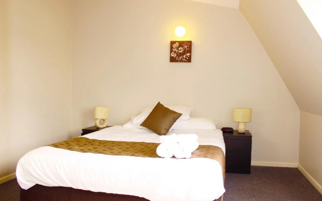 伯纳帕特公寓酒店(Bonapartes Serviced Apartments)