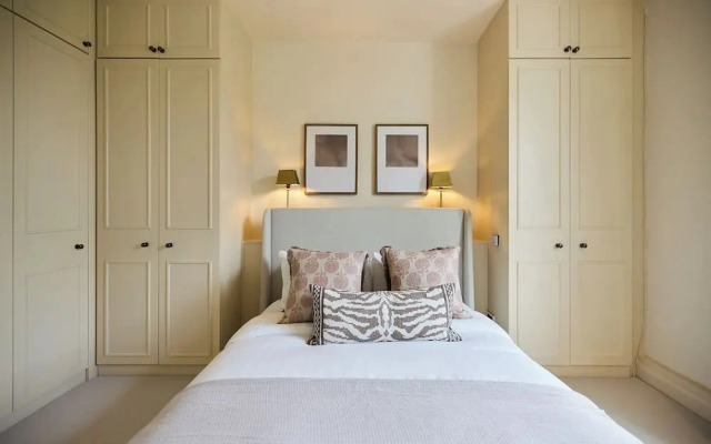 The Brick & Timber Flat by Abbey Road