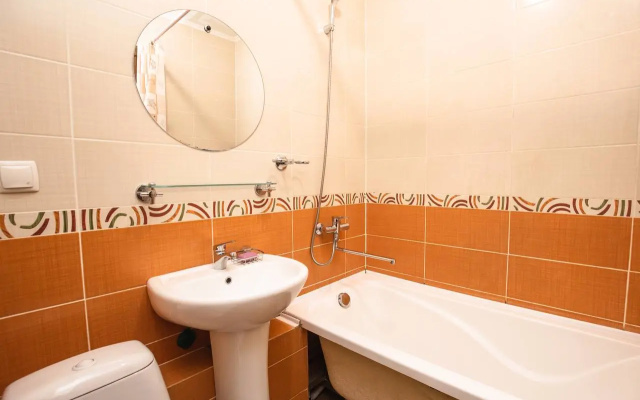 Michurina 15 Chetyrehkomnatnye apartamenty rjadom s KemGU
