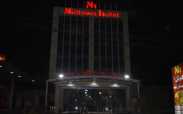 Mid Town Hotel