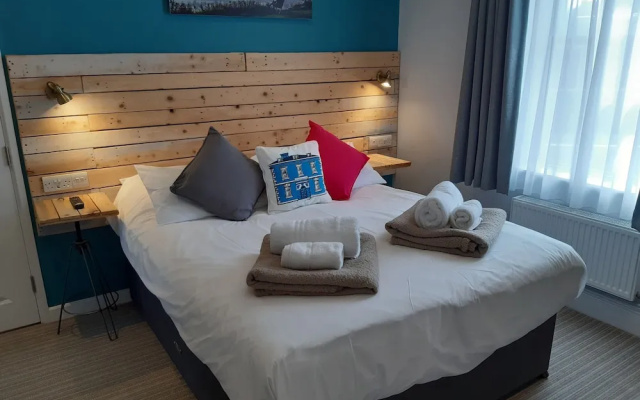 Cotswold Aparthotel