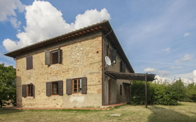 Pleasant Apartment in Montespertoli with Pool