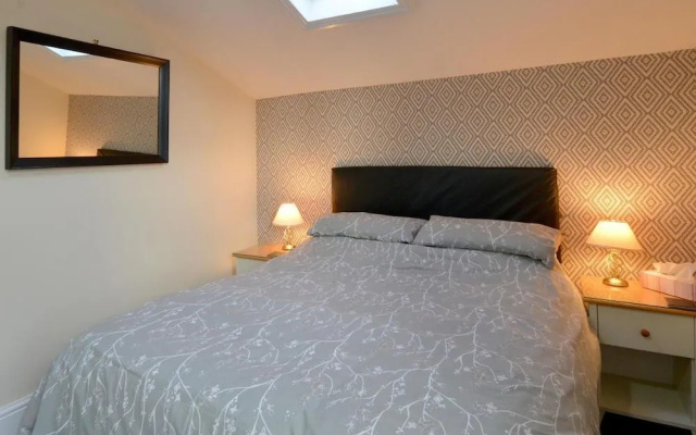 Brightwater Apartment for up to 6 Guests