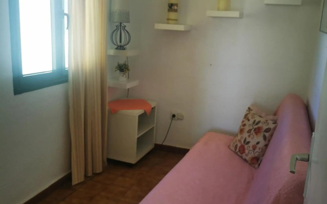 Excelent location 5 min to the beach