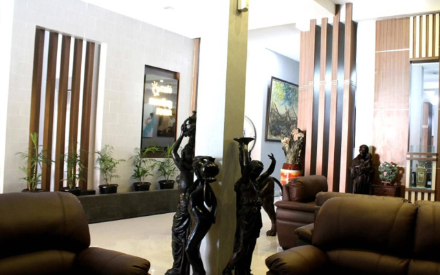 Grant Hotel Subang