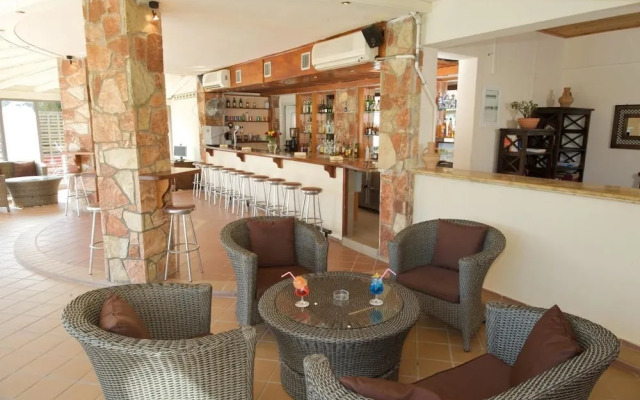 Alkioni Hotel