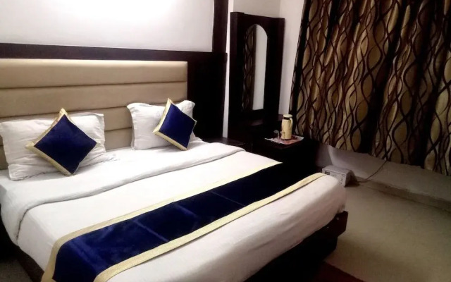 Hotel Katra Residency
