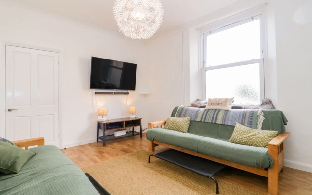 30 West Street