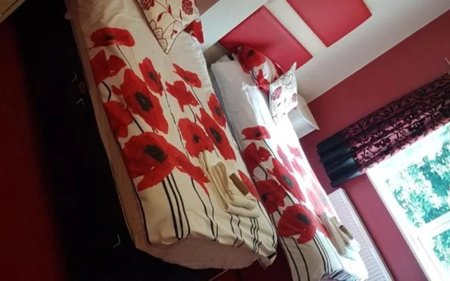 Sutherlands Hotel