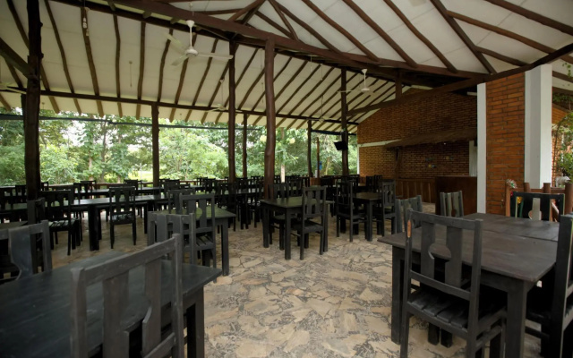 mastodon valley safari resort