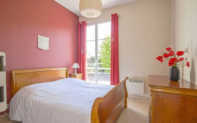 Spacious Holiday Home in Aure sur Mer With Garden