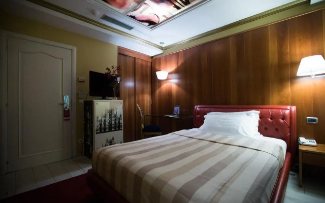 Diplomat Fashion