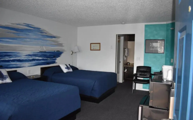 Lighthouse Cove Inn