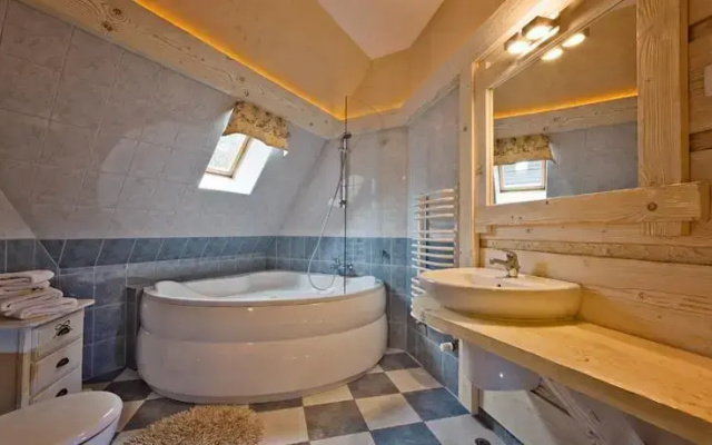 Apart - House Limba