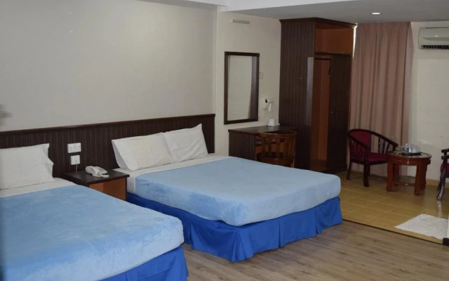 Federal Hotel