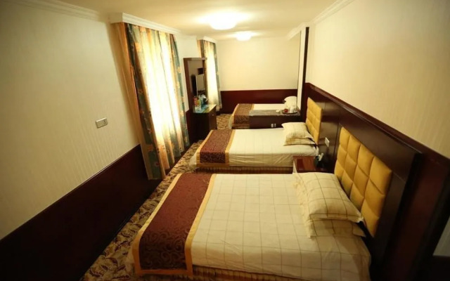 Donglai Hotel