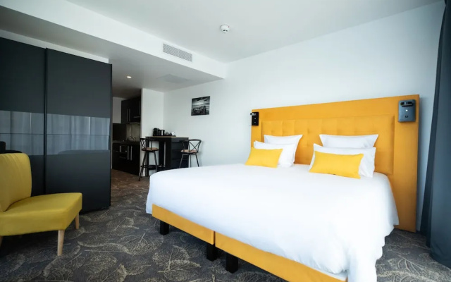 Hôtel Barracuda & Spa, Centre Port, pieds dans l'eau, vue mer