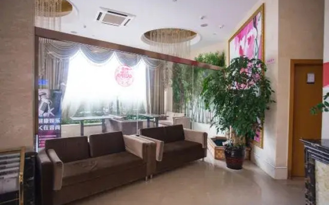 Changxing Changhong Theme Hotel