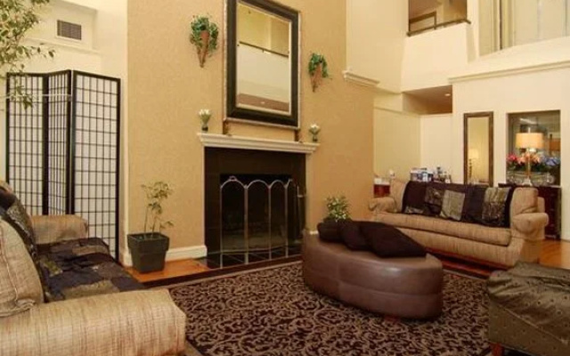 Clarion Collection Brandywine Suites